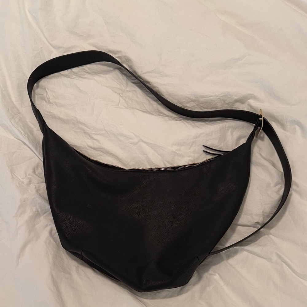 Universal Thread Black Hobo Bag